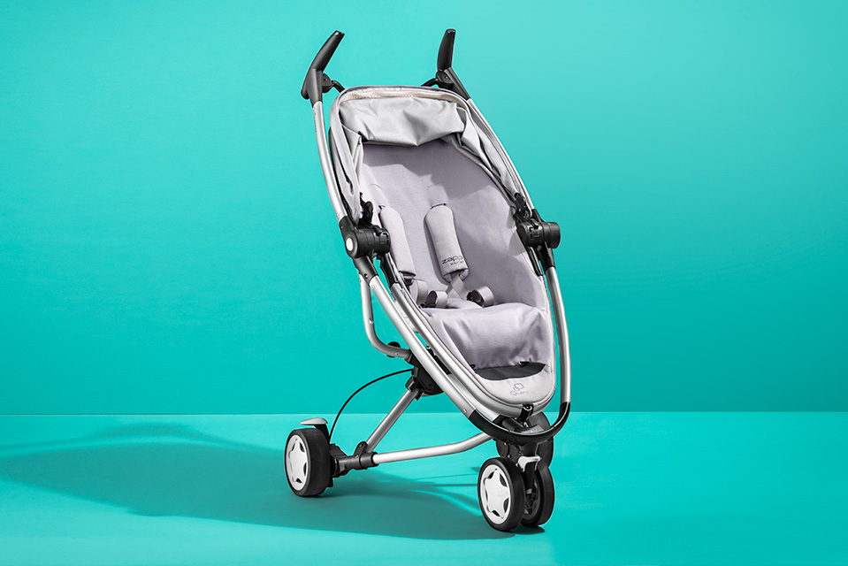 Productfoto van een moderne kinderwagen Quinny ZAPP 2